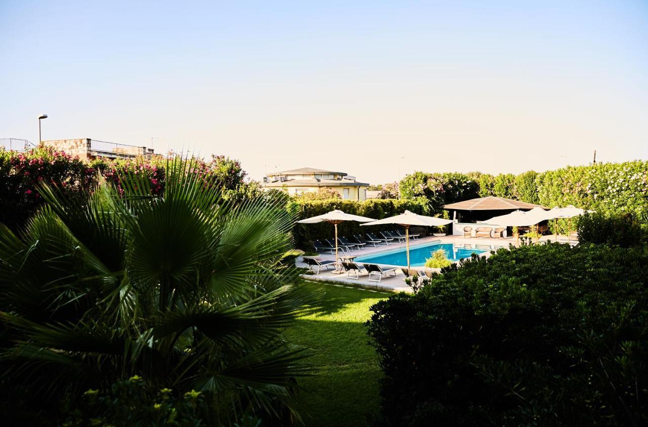 Hotel Enterprise Montalto di Castro Buitenkant foto