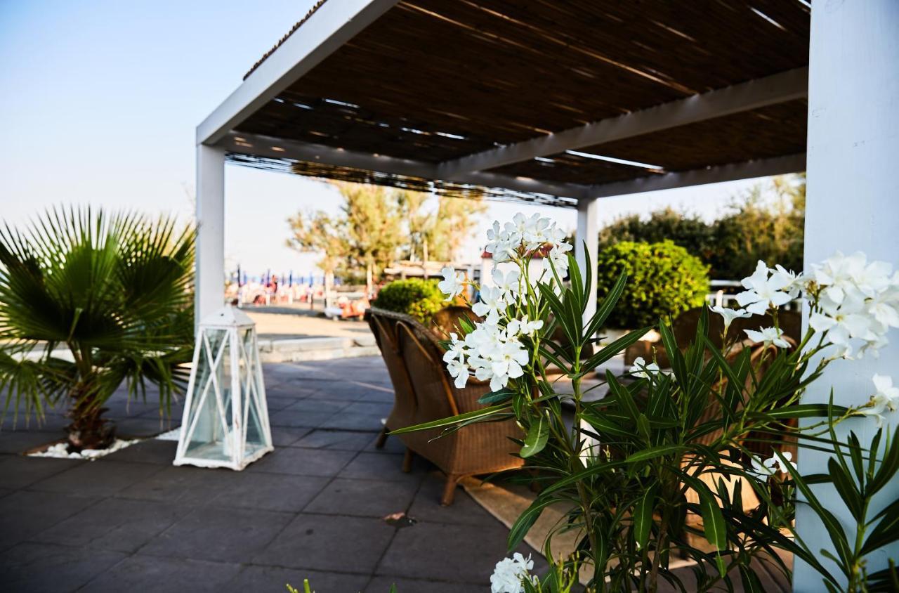 Hotel Enterprise Montalto di Castro Buitenkant foto